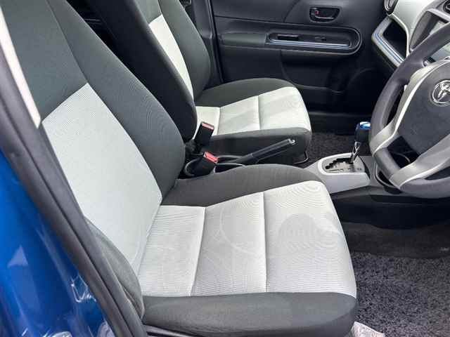 TOYOTA AQUA 2014