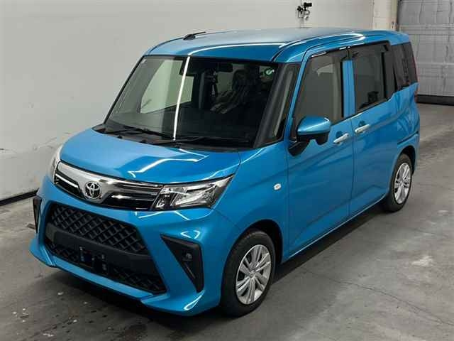 TOYOTA ROOMY 2021