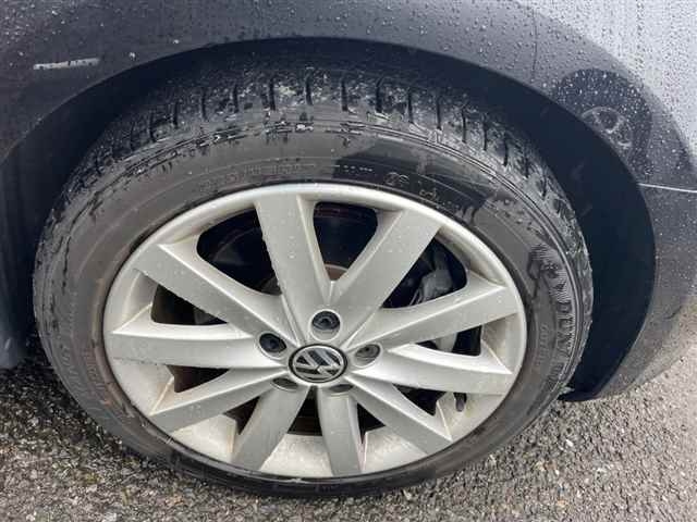 VOLKSWAGEN GOLF 2010