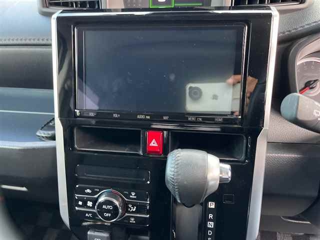 TOYOTA ROOMY 2023