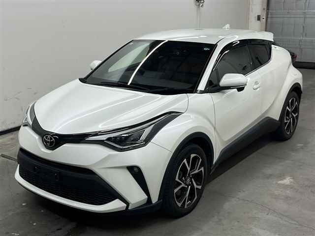 TOYOTA C-HR 2021