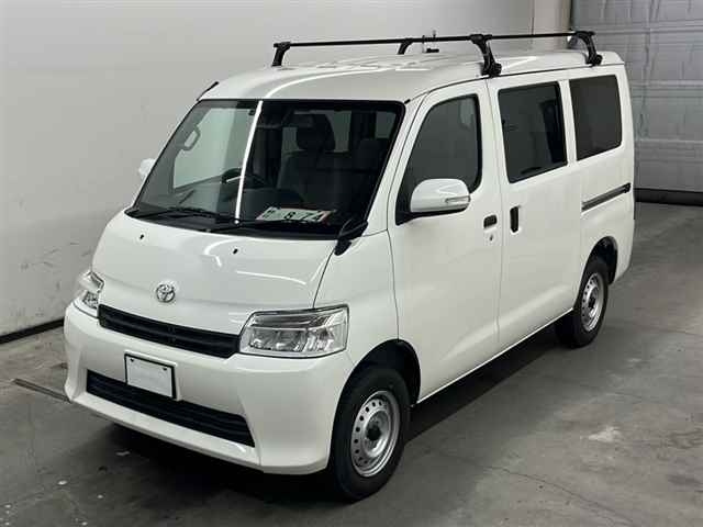 TOYOTA TOWN ACE VAN 2022
