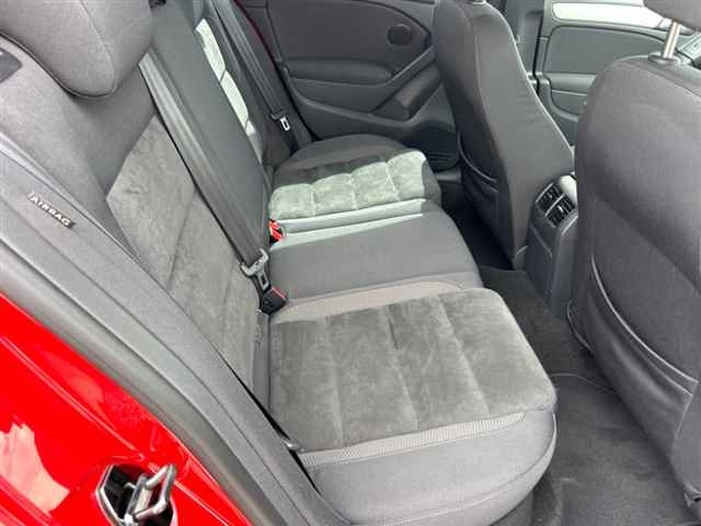 VOLKSWAGEN GOLF 2009