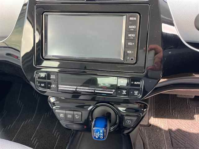 TOYOTA PRIUS 2020