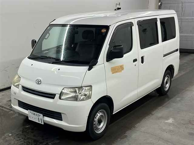 TOYOTA TOWN ACE VAN 2013