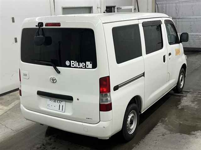 TOYOTA TOWN ACE VAN 2013