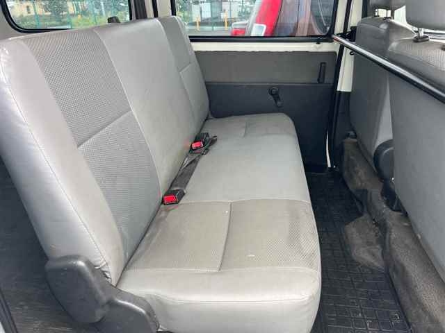 TOYOTA TOWN ACE VAN 2013