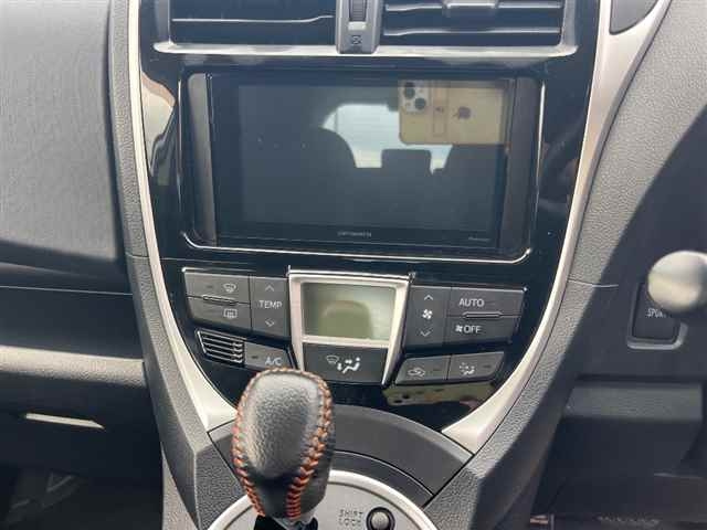 TOYOTA RACTIS 2015