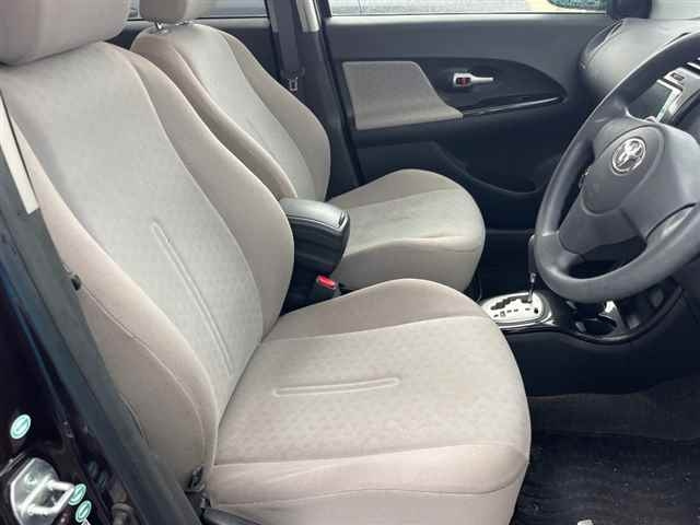 TOYOTA IST 2008