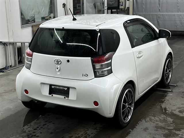 TOYOTA IQ 2008