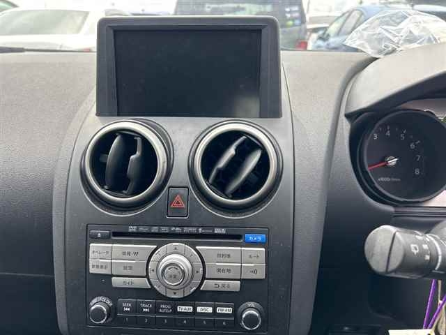 NISSAN DUALIS 2010
