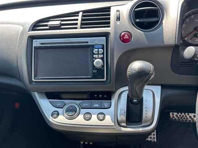 HONDA STREAM 2014