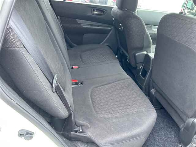 NISSAN WINGROAD 2010