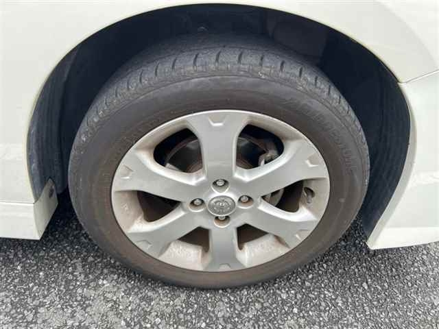 NISSAN WINGROAD 2010