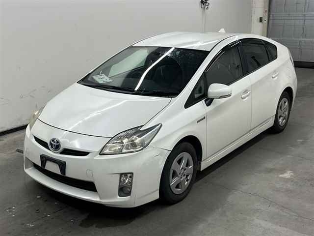 TOYOTA PRIUS 2010