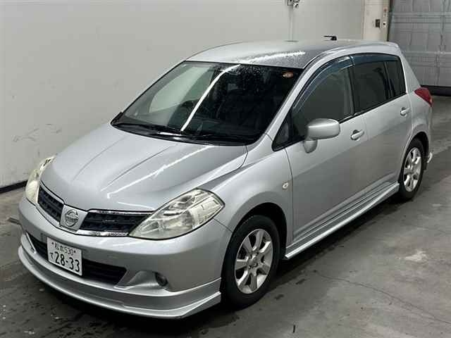 NISSAN TIIDA 2009