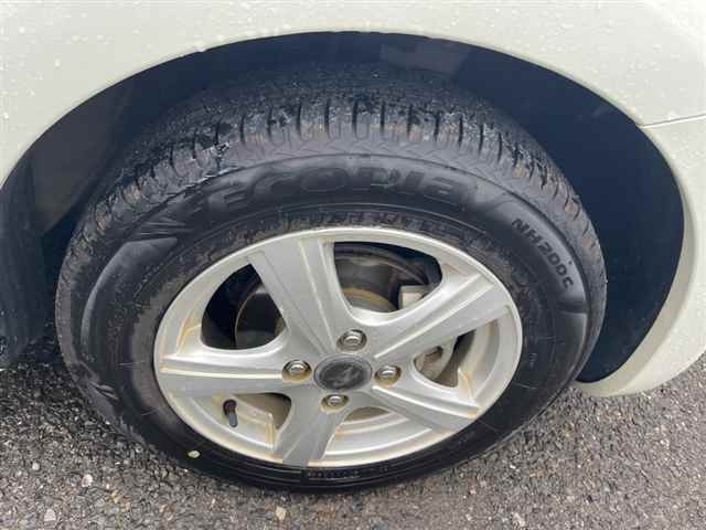 NISSAN MARCH 2010