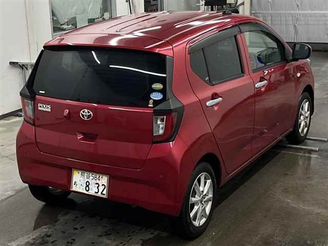 TOYOTA PIXIS EPOCH 2017