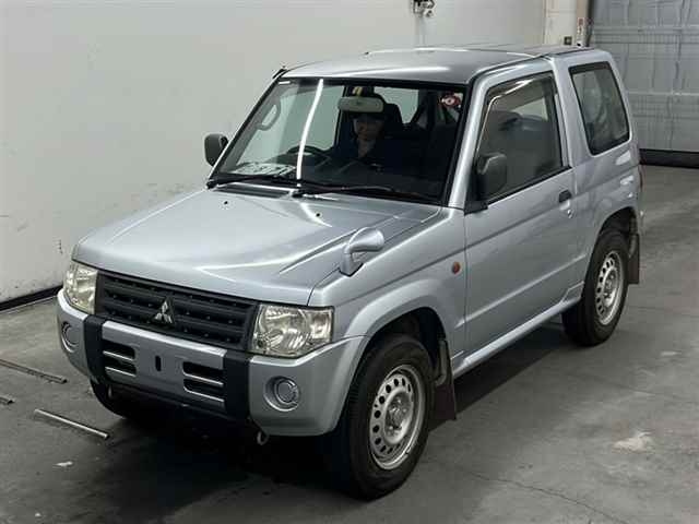 MITSUBISHI PAJERO MINI 2009