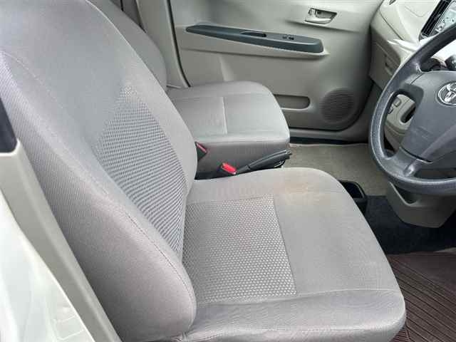 TOYOTA PIXIS EPOCH 2016