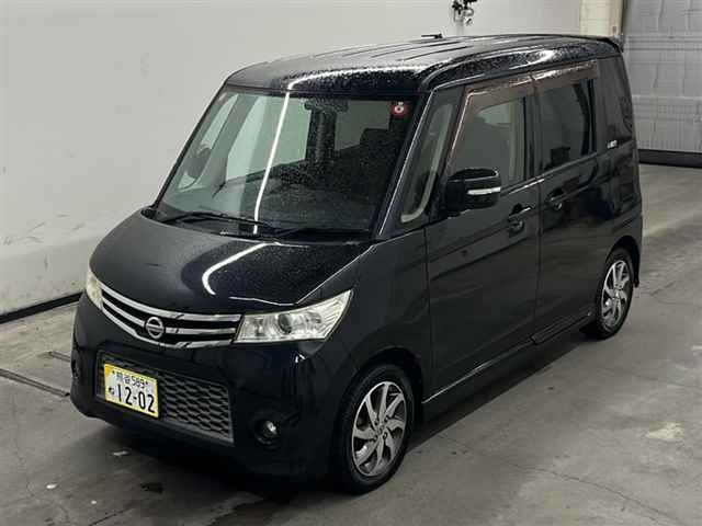 NISSAN ROOX 2010