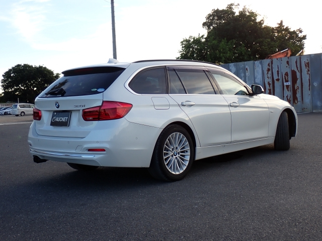 BMW 3 SERIES 2018