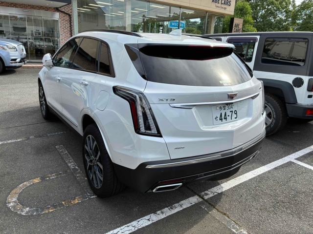 GM CADILLAC XT5 2022