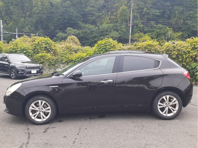 ALFAROMEO GIULIETTA 2012