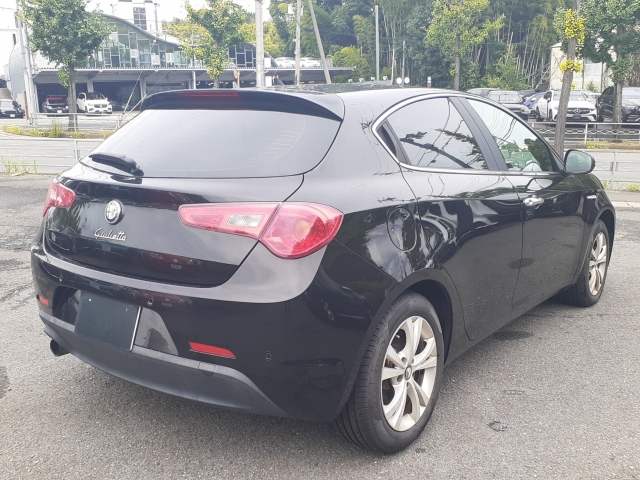 ALFAROMEO GIULIETTA 2012