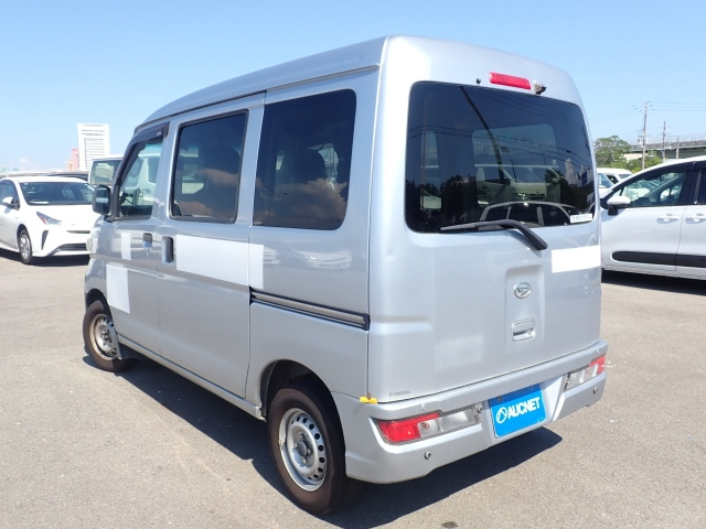 DAIHATSU HIJET VAN 2019