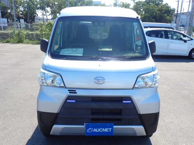DAIHATSU HIJET VAN 2019