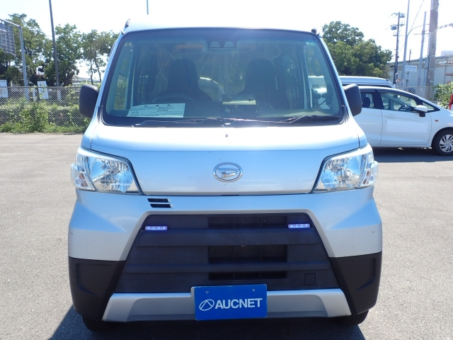 DAIHATSU HIJET VAN 2019