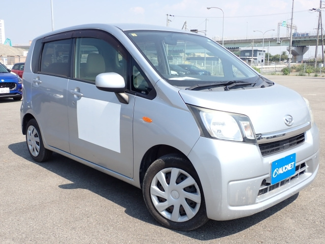 DAIHATSU MOVE 2014