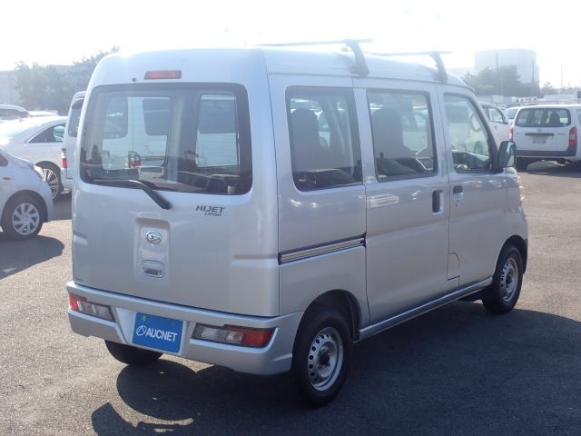 DAIHATSU HIJET VAN 2018