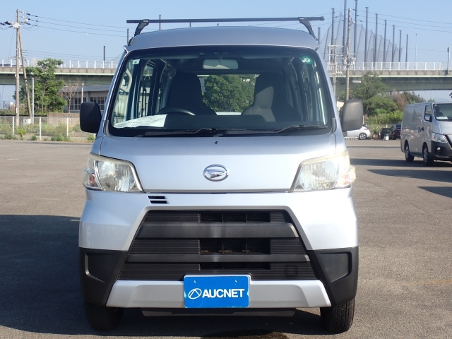 DAIHATSU HIJET VAN 2018