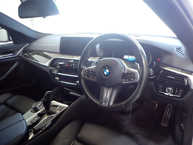 BMW 5 SERIES 2017