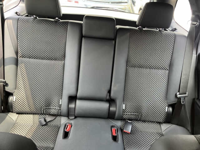 TOYOTA COROLLA FIELDER 2016