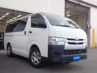 TOYOTA HIACE VAN 2018