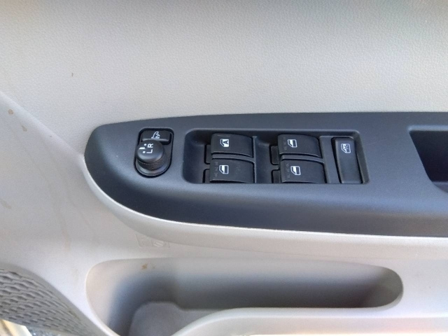 TOYOTA PASSO 2016