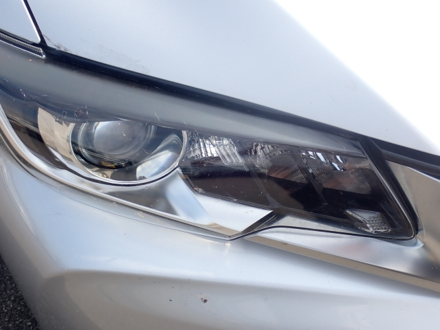 TOYOTA PREMIO 2018