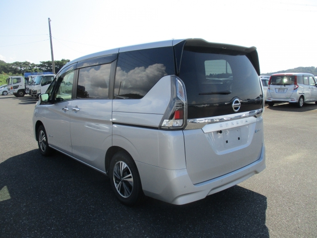 NISSAN SERENA 2020