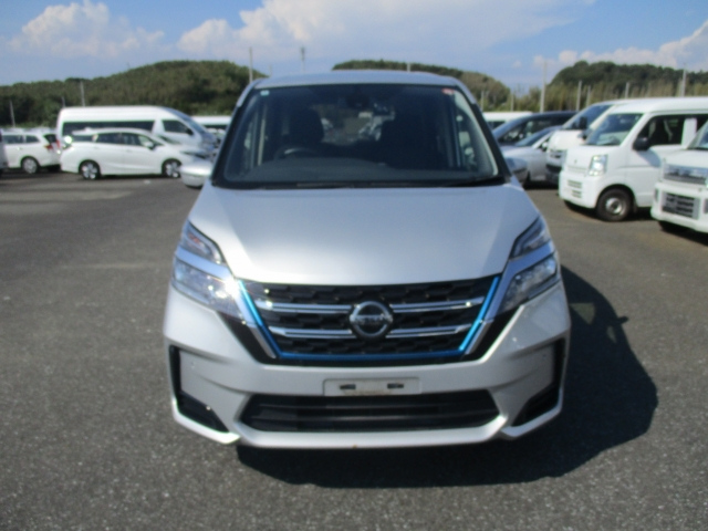NISSAN SERENA 2020