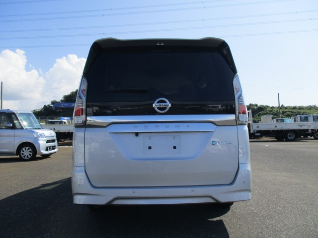 NISSAN SERENA 2020