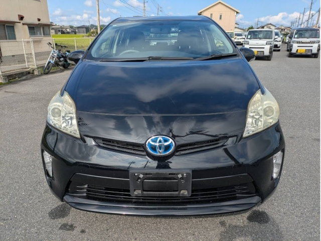 TOYOTA PRIUS 2015