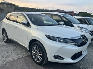 TOYOTA HARRIER 2014