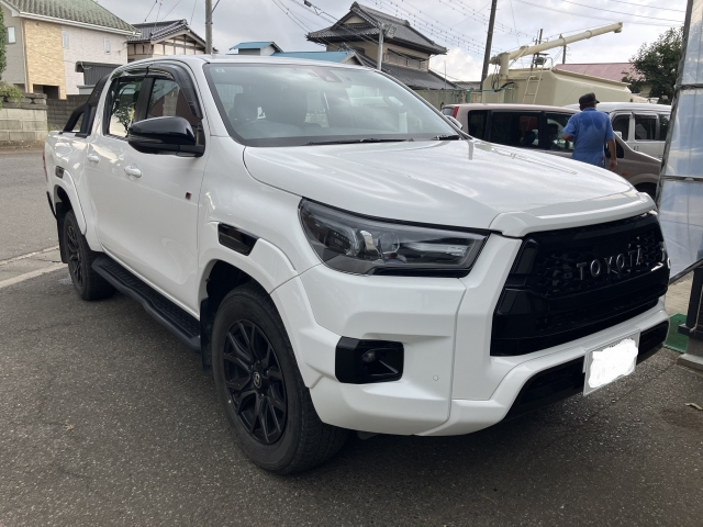 TOYOTA HILUX 2022