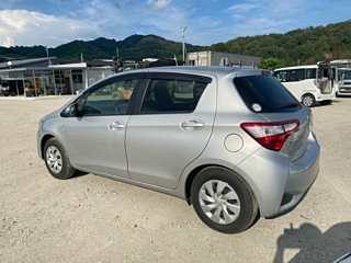 TOYOTA VITZ 2019