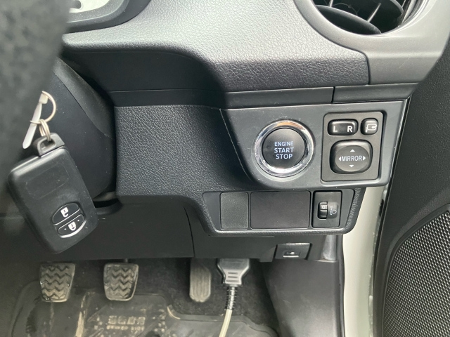 TOYOTA COROLLA AXIO 2021