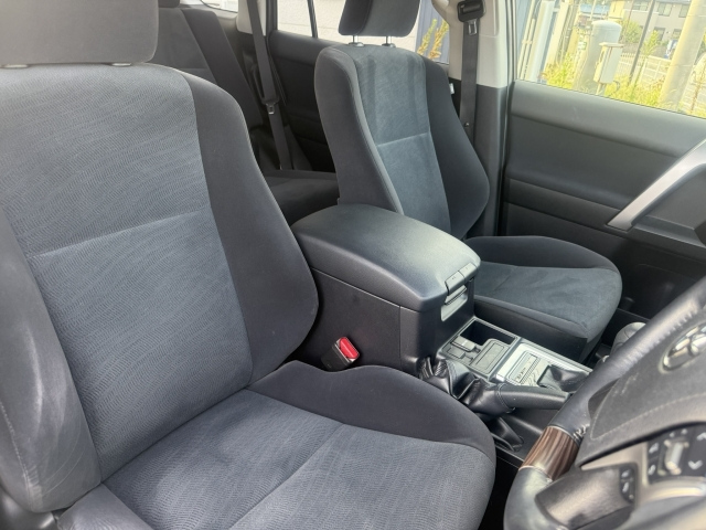 TOYOTA LAND CRUISER PRADO 2018