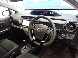 TOYOTA AQUA 2018
